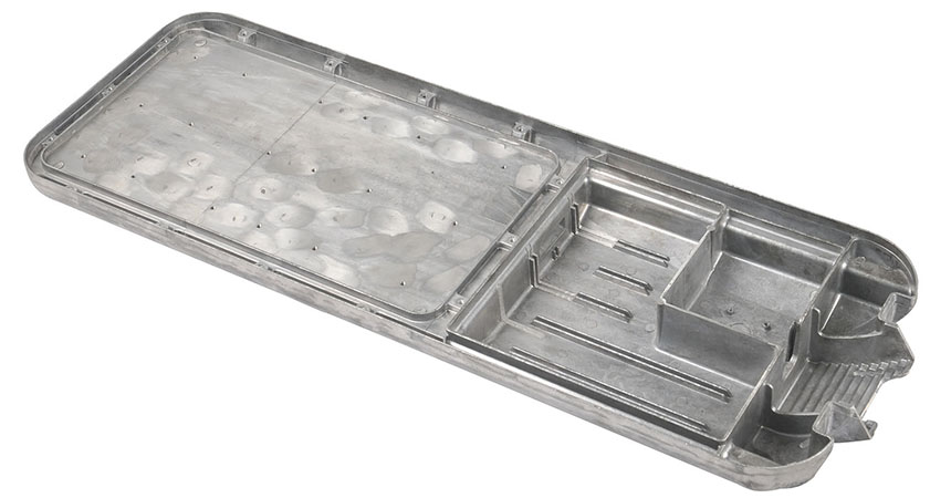 Street Light Housing 3 Street light housings are processed using die casting molds made from aluminum alloy.