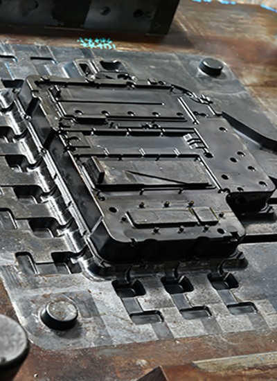 The moving plate of die casting tooling